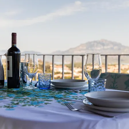 Sunset Blue House Ferienhaus Porto Rotondo