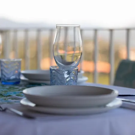 Sunset Blue House * 포르투로톤도